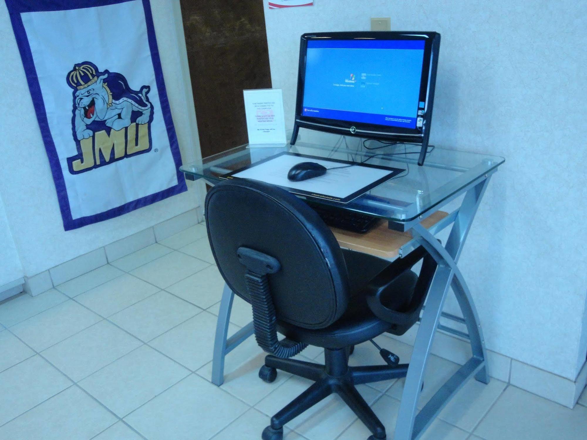 Days Inn By Wyndham הריסונבורג מראה חיצוני תמונה